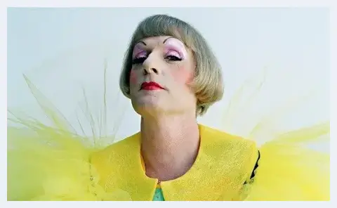 格雷森·佩里（Grayson Perry）的陶器/淘气世界 | 美术理论