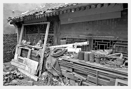 傅作义长城抗战指挥所旧址被发现 专家建议保护好 | 美术品新闻