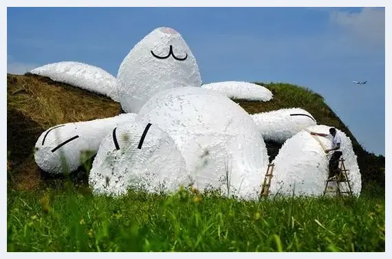 粉红鱼没看够？这还有霍夫曼的更多萌物 | 艺术品鉴赏