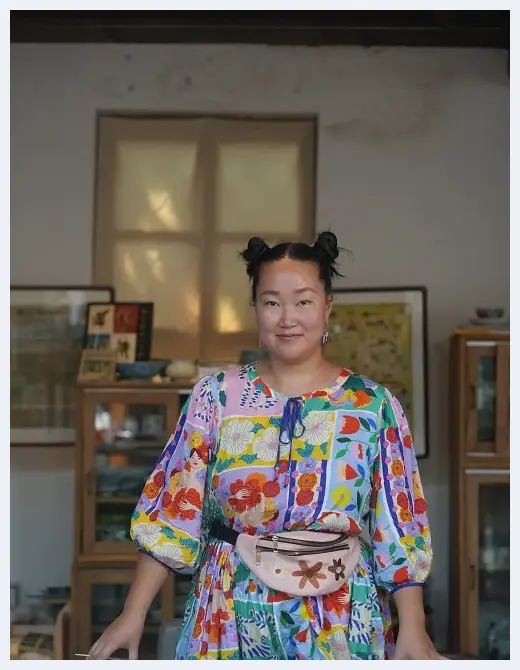 胡同里的外国艺术家：为北京画一本“纪念册” | 艺术品档案