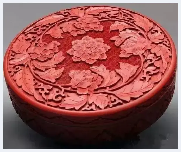古往今来 那抹奢侈的红 | 艺术品报道