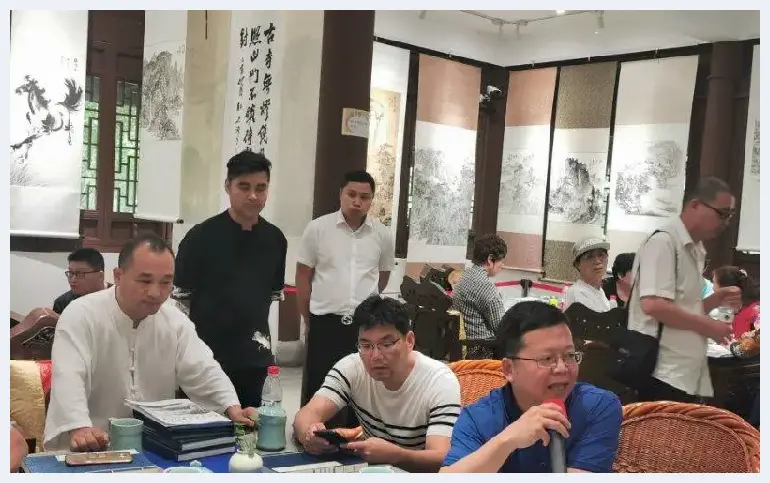 林之源书画习作品鉴会在浙江丽水举行 | 艺术品杂谈