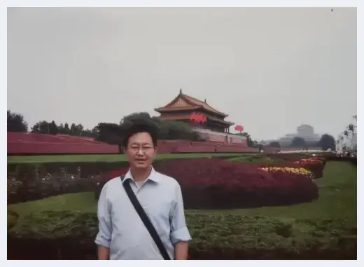 第九届“鸿儒杯”海峡两岸书画大赛专家评审名单揭晓 | 美术品新闻