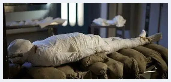古代木乃伊竟然公然售卖当柴烧 | 艺术品鉴赏
