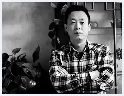 严伟：孜孜以求的紫砂寻梦者 | 美术观点