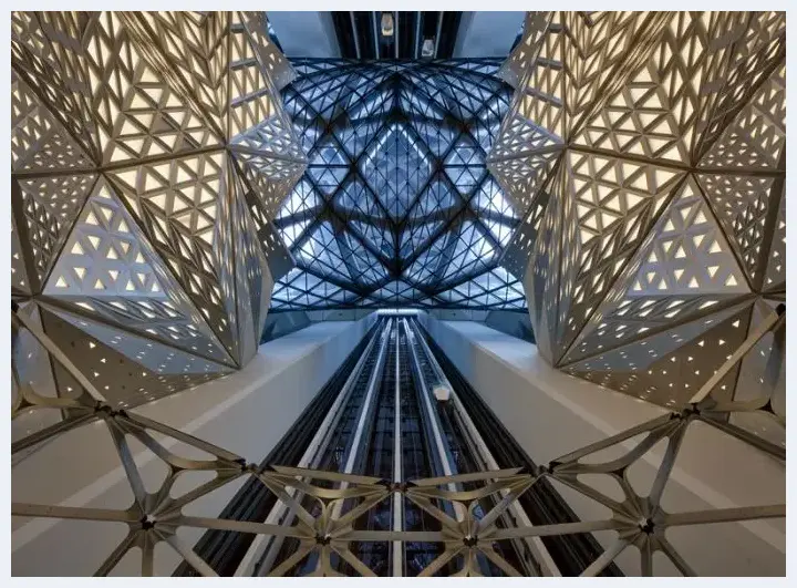 看似不可能完成的建筑 | 美术品资料