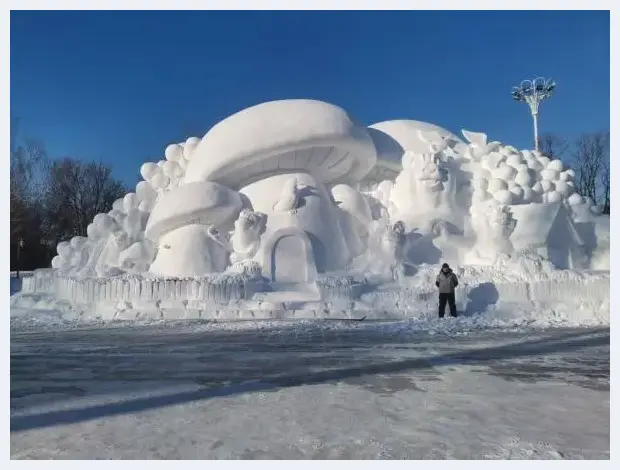 时光里丨哈尔滨雕雪人 | 美术品报道