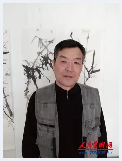 李人毅《中国当代画家研究 • 花鸟卷》之韩殿君：金石书画融为一炉的苔青履痕 | 美术常识