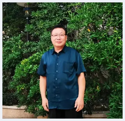 第九届“鸿儒杯”海峡两岸书画大赛专家评审名单揭晓 | 美术品新闻