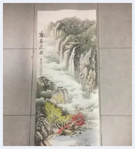 61岁保安9年手绘千余幅山水画 | 艺术品杂谈