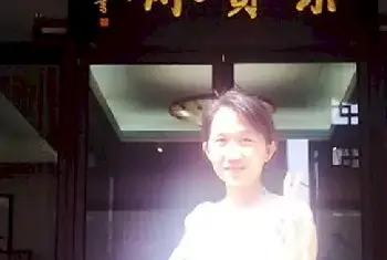 水墨韵味与西画的完美融合--潜力的女性人物画家铃番[图文]